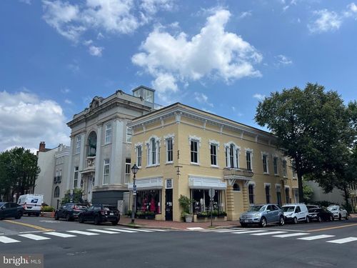 204 S Royal, Alexandria, VA, 22314 | Card Image