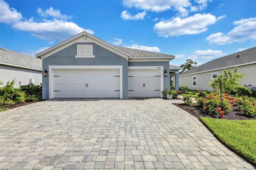 9990 Cross River Trl, Parrish, FL, 34219-2117 | Card Image