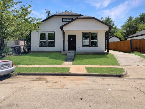 1228 Bessie St, Fort Worth, TX, 76104-1626 | Card Image