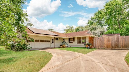 4753 Redstart St, Houston, TX, 77035-4907 | Card Image