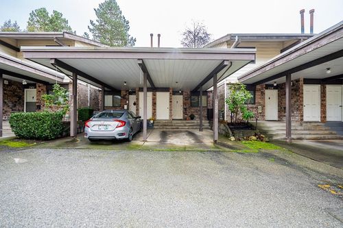 239-7447 140 St, Surrey, BC, V3W6G5 | Card Image