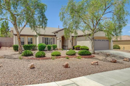 2741 Hartwick Pines Dr, Henderson, NV, 89052-7002 | Card Image