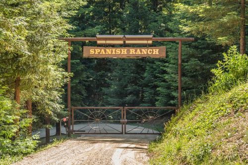 25373 Spanish Ranch Rd, Los Gatos, CA, 95033-8090 | Card Image