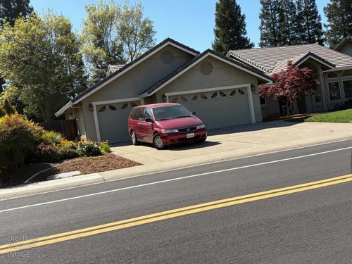 9214 Rancho Drive, Elk Grove, CA, 95624 | Card Image