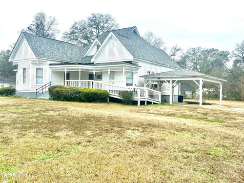 203 S Binford Ave, Duck Hill, MS, 38925-9547 | Card Image