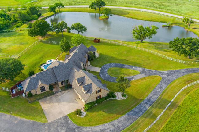7583 Mountain View Rd, Home with 4 bedrooms, 4 bathrooms and null parking in Aubrey TX | Image 34