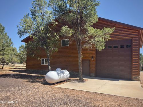 2273 Lindbergh Rd, Overgaard, AZ, 85933-5231 | Card Image
