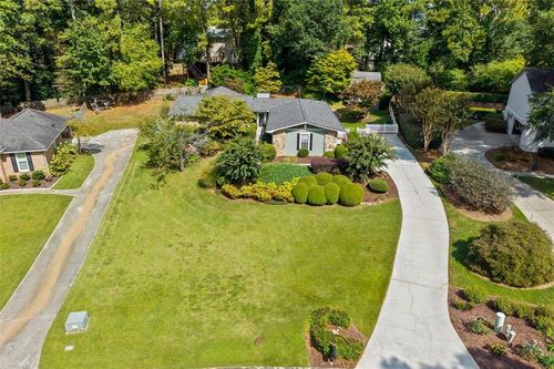 4110 Oak Crest Dr, Tucker, GA, 30084-7521 | Card Image