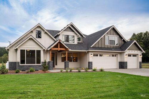7588 W Flathead Lake St, Eagle, ID, 83616-7784 | Card Image