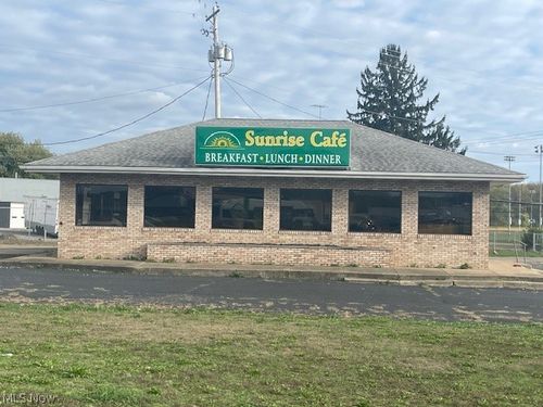 3020 Harrisburg Rd Ne, Canton, OH, 44705-2512 | Card Image