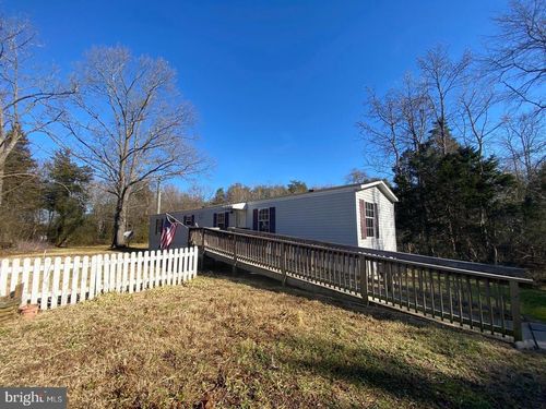 81 Hancock Mill Rd, MINERAL, VA, 23117-5209 | Card Image