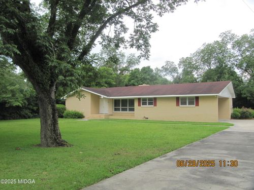 141 Main St, Gordon, GA, 31031-3817 | Card Image