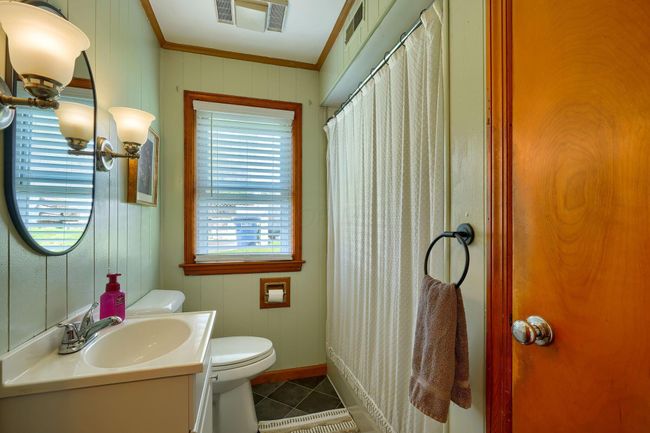 1200 N Broad St, House other with 3 bedrooms, 2 bathrooms and null parking in Lancaster OH | Image 27