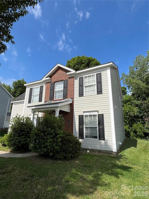 2112 Pimpernel Rd, Charlotte, NC, 28213-2117 | Card Image
