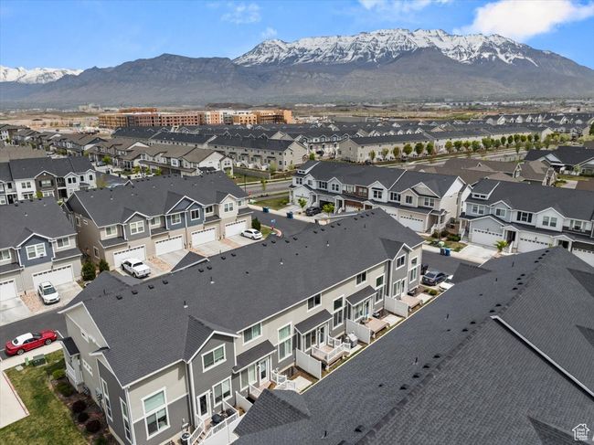 Bird's eye view featuring a residential view and a mountain view | Image 34