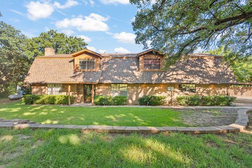 7 Fox Hollow Rd, Joshua, TX, 76058-4869 | Card Image