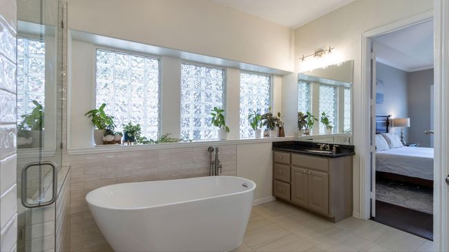 master bath | Image 17