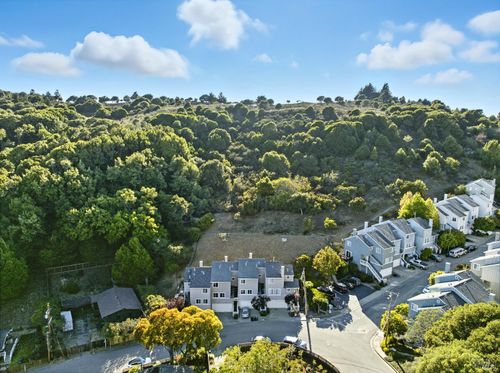 35 Buckelew St, Sausalito, CA, 94965-1161 | Card Image
