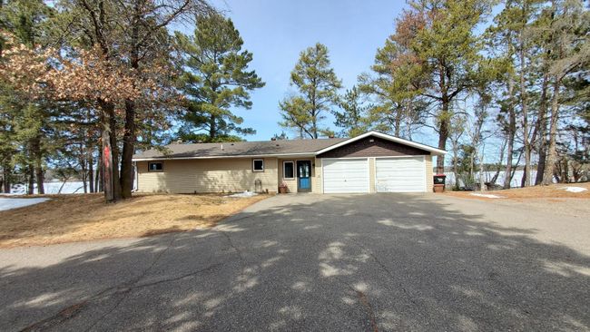 Front of Home | Image 4