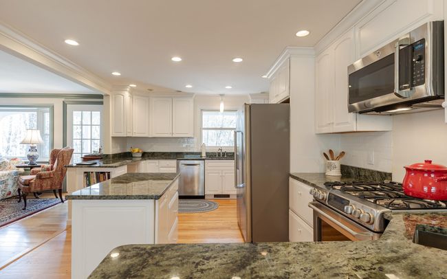 19 Watkins Hill Rd, House other with 3 bedrooms, 3 bathrooms and null parking in Walpole NH | Image 15