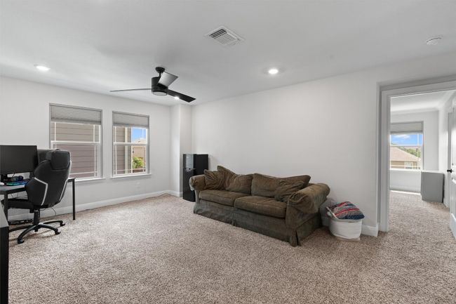 Upstairs loft, great for a media room, play room, second gathering space... | Image 19