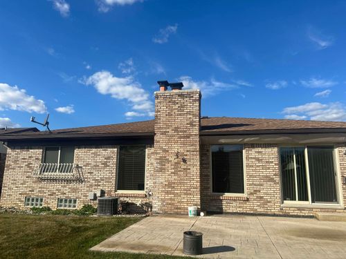 15786 Bexley St, Clinton Township, MI, 48038-3204 | Card Image