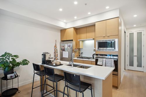 309-2528 Collingwood St, Vancouver, BC, V6R0C1 | Card Image