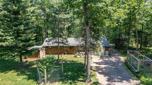 1231 Shore Road, Gordon, WI, 54838 | Card Image
