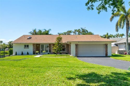 13750 Green Cove Pl, Davie, FL, 33325 | Card Image