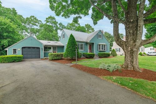 15 Eastman Ave, Foxboro, MA, 02035-1231 | Card Image