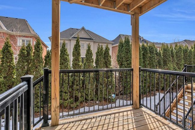 178 Golden Trail, House attached with 5 bedrooms, 4 bathrooms and 1 parking in Vaughan ON | Image 36