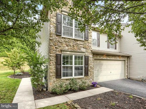 86 Broadwell Ln, MECHANICSBURG, PA, 17055-9238 | Card Image