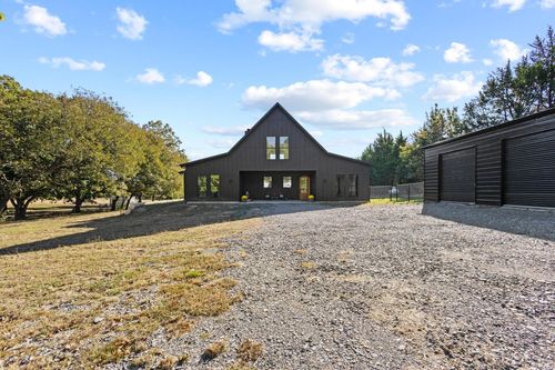 430 N Washburn Rd, Bells, TX, 75414-2503 | Card Image