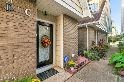 11 Brandon Hall Dr, Destrehan, LA, 70047-3281 | Card Image