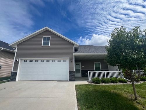 2019 Williams Dr, Fort Dodge, IA, 50501-7000 | Card Image