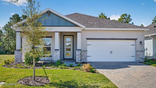 1257 Champions Dr, Daytona Beach, FL, 32124 | Card Image