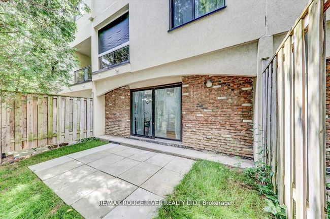 21 - 25 Pebble Byway, Condo with 3 bedrooms, 2 bathrooms and null parking in North York ON | Image 31