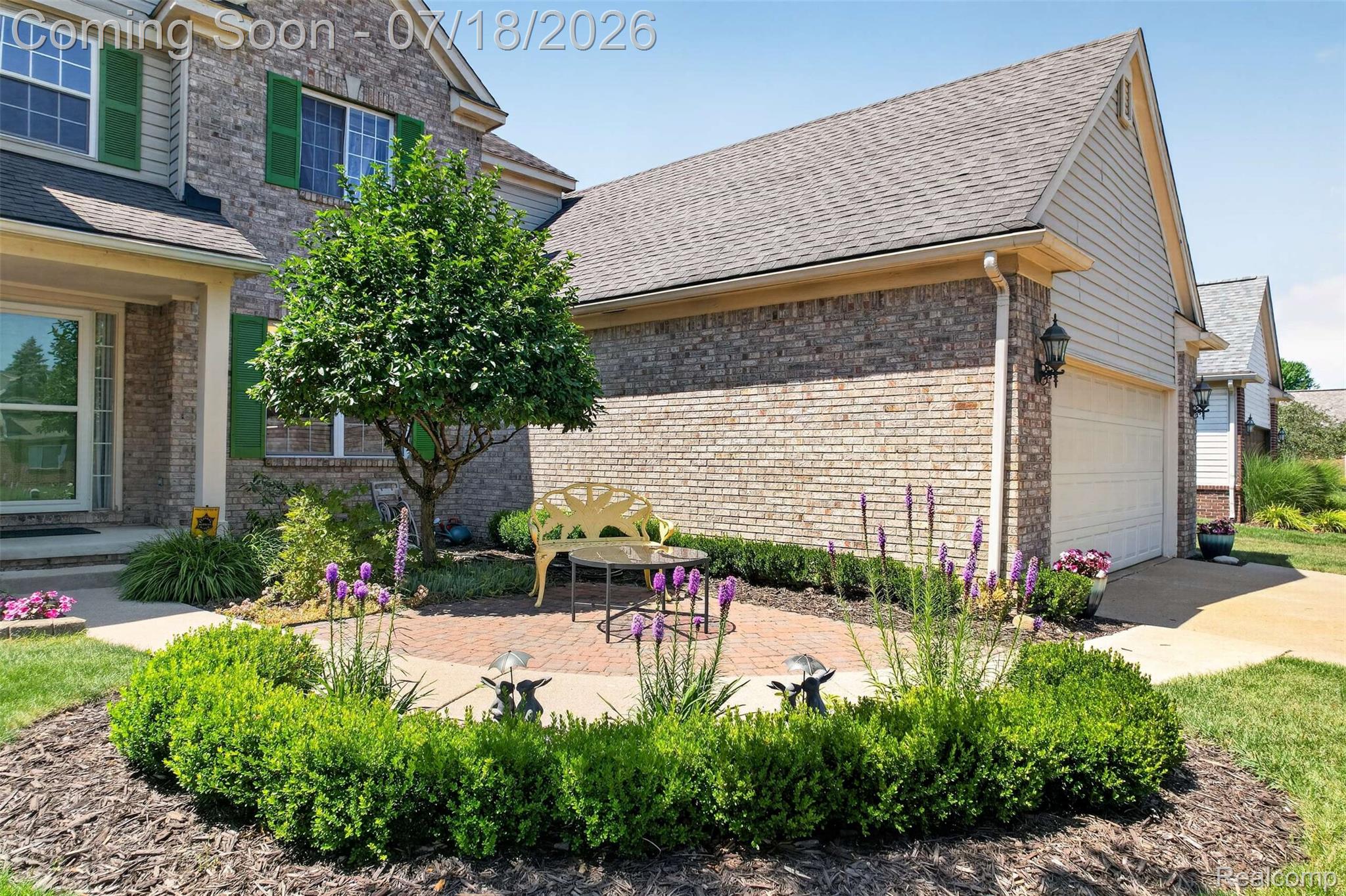 Residential in Commerce Charter Township 2