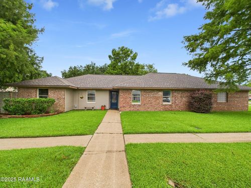 304 Bull Run Cir, Broussard, LA, 70518-7429 | Card Image