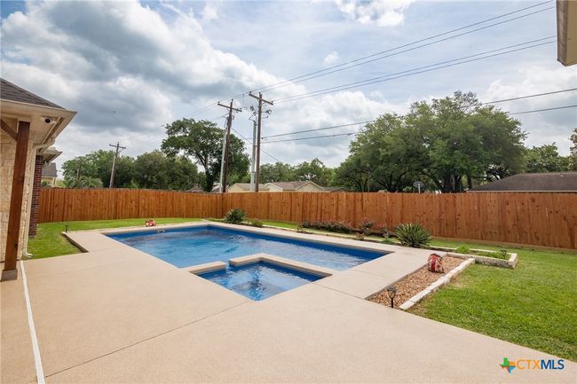 404 Iron Gate, House other with 5 bedrooms, 5 bathrooms and null parking in Victoria TX | Image 35