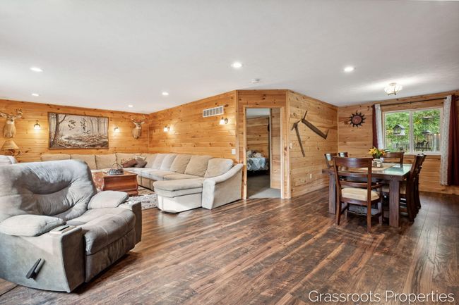 2697 176 Th Ave, House other with 5 bedrooms, 2 bathrooms and null parking in Walkerville MI | Image 33