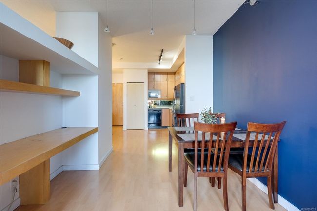 Dining Area | Image 16