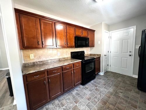 309 David Dr, Clarksville, TN, 37040-5238 | Card Image