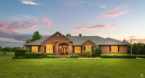 923 T Ave, Council Grove, KS, 66846-8777 | Card Image