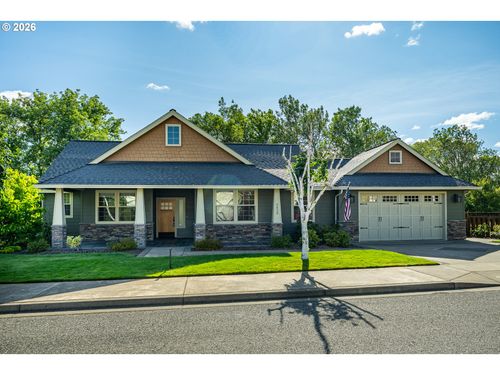 2620 Nw Brockway Rd, Winston, OR, 97496 | Card Image
