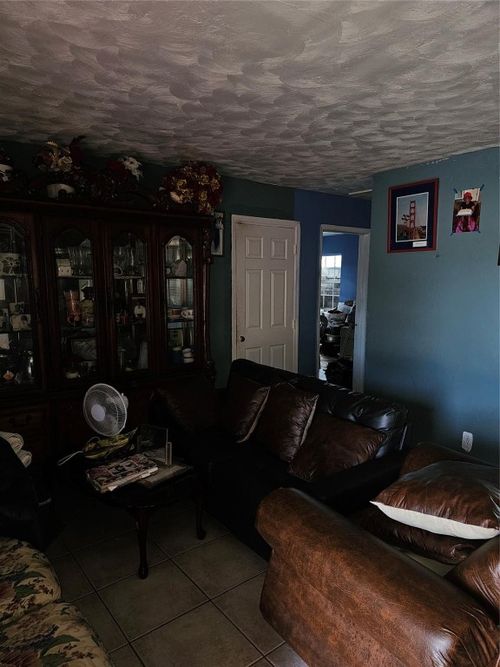 2510 Nw 6th St, Pompano Beach, FL, 33069-2200 | Card Image