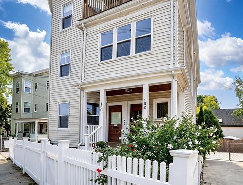 1-160 Holland St, Somerville, MA, 02144-2414 | Card Image