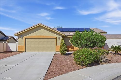 5917 Pearlie May Ct, North Las Vegas, NV, 89081-6458 | Card Image