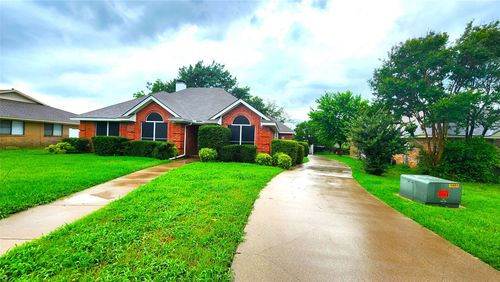 3817 Yellowstone Pl, Denton, TX, 76209-7723 | Card Image