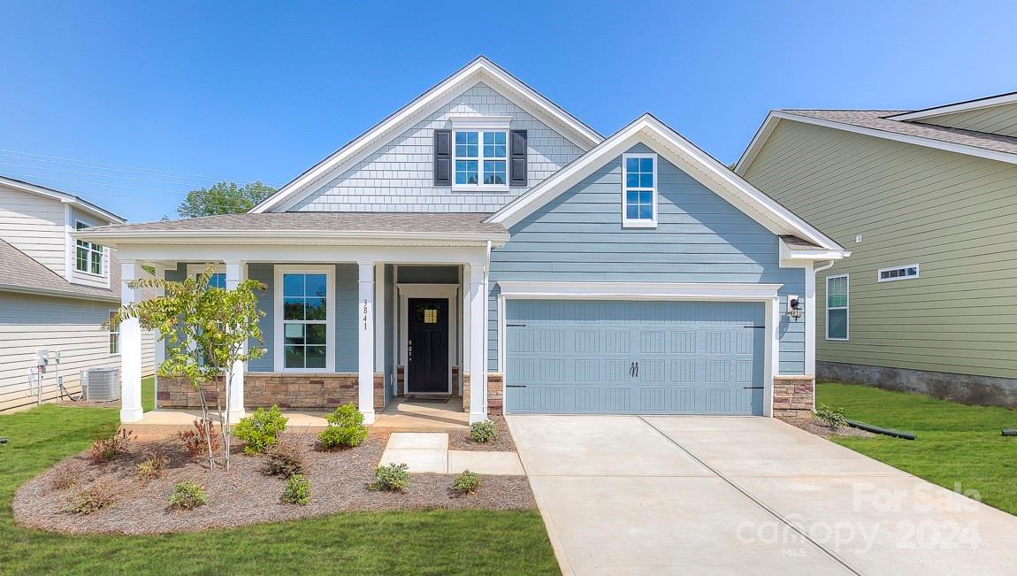 Fox Cove Rd, Hendersonville, NC 28792